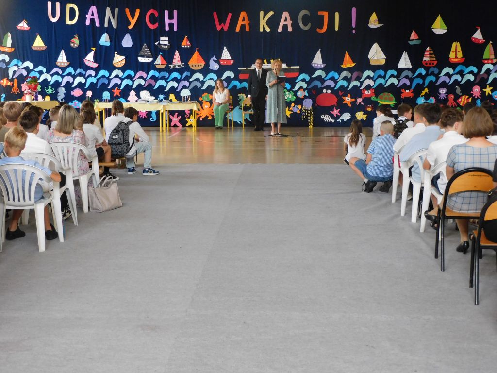 zakończenieroku242